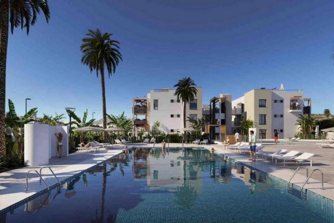 Green View Luxury Appartment In New Complex Pueblo Majorero Next To Golf Course 5 Min Walk From The Beach And Atlantico Shopping Centre In Caleta De Fuste Next To Cassino And Elba Sara Hotel 2 Bedrooms 2 Bathrooms Huge Terace! Esterno foto